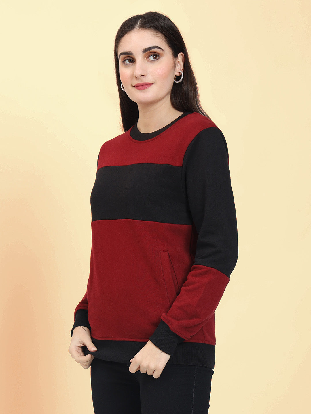 Women Colourblocked Sweatshirt