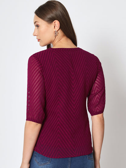 Zig-Zag Pattern V-Neck Top