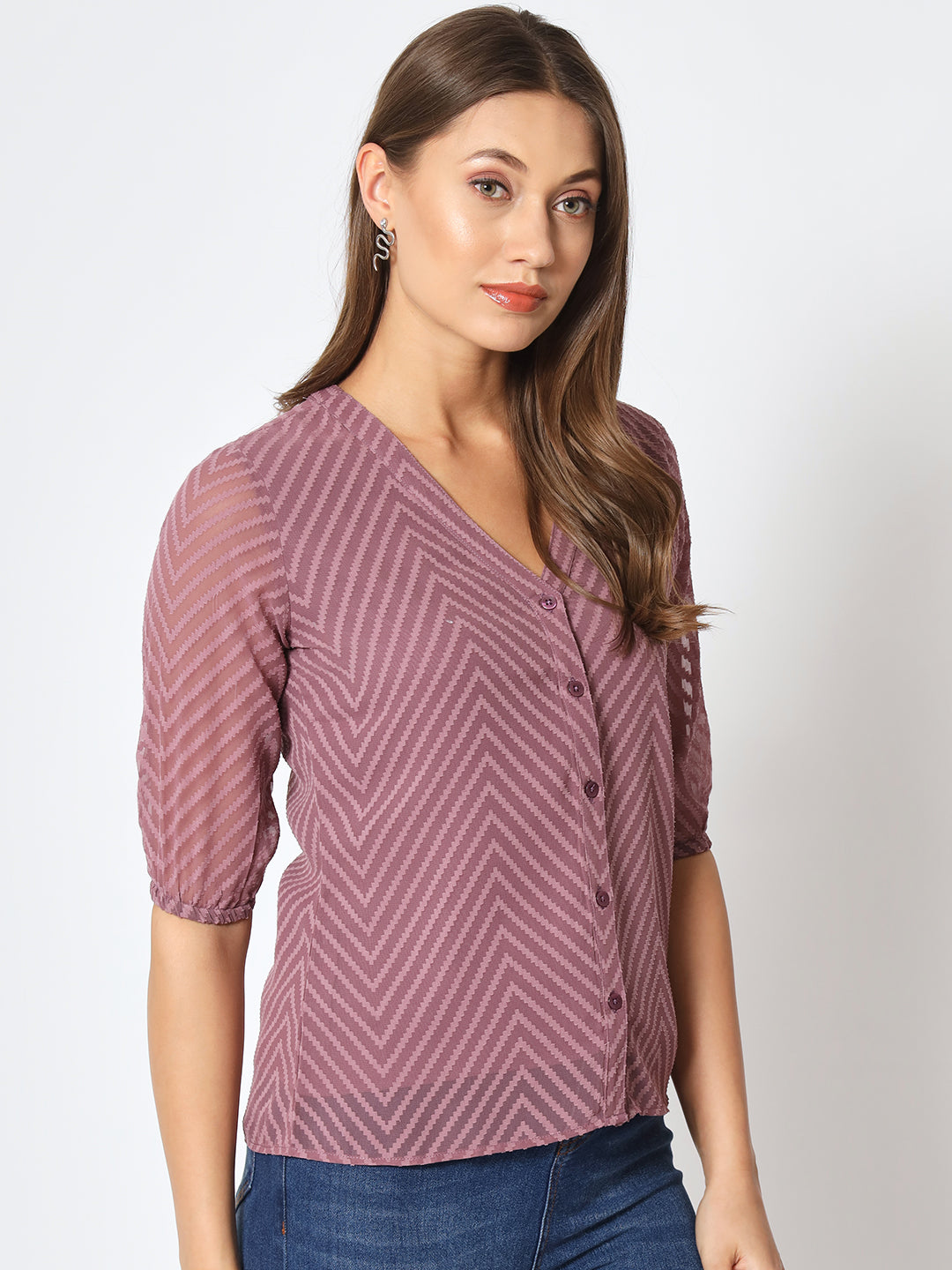 Zig-Zag Pattern V-Neck Top