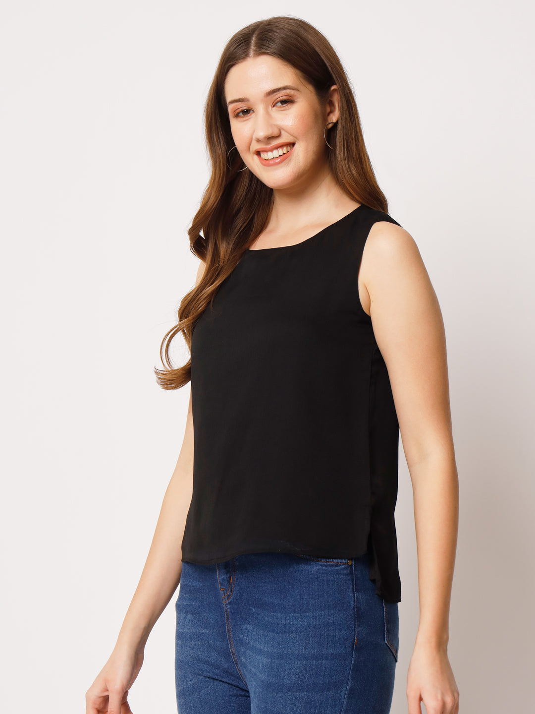 Women Round Neck Sleeveless Top