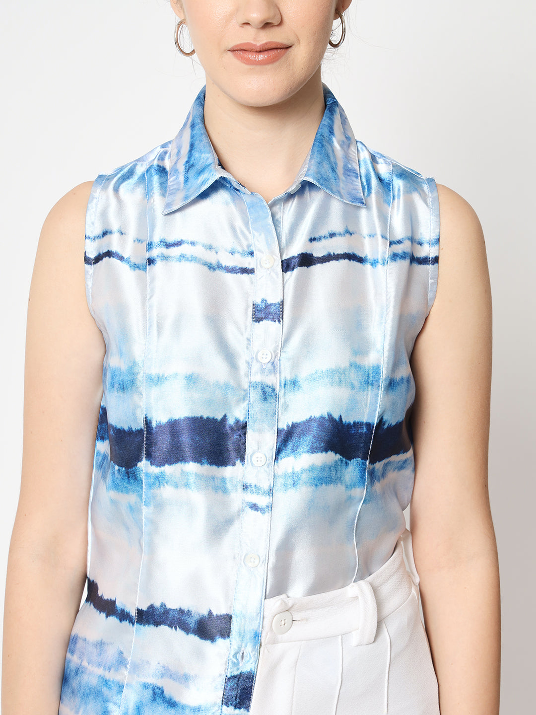 sleeveless shirt for women's