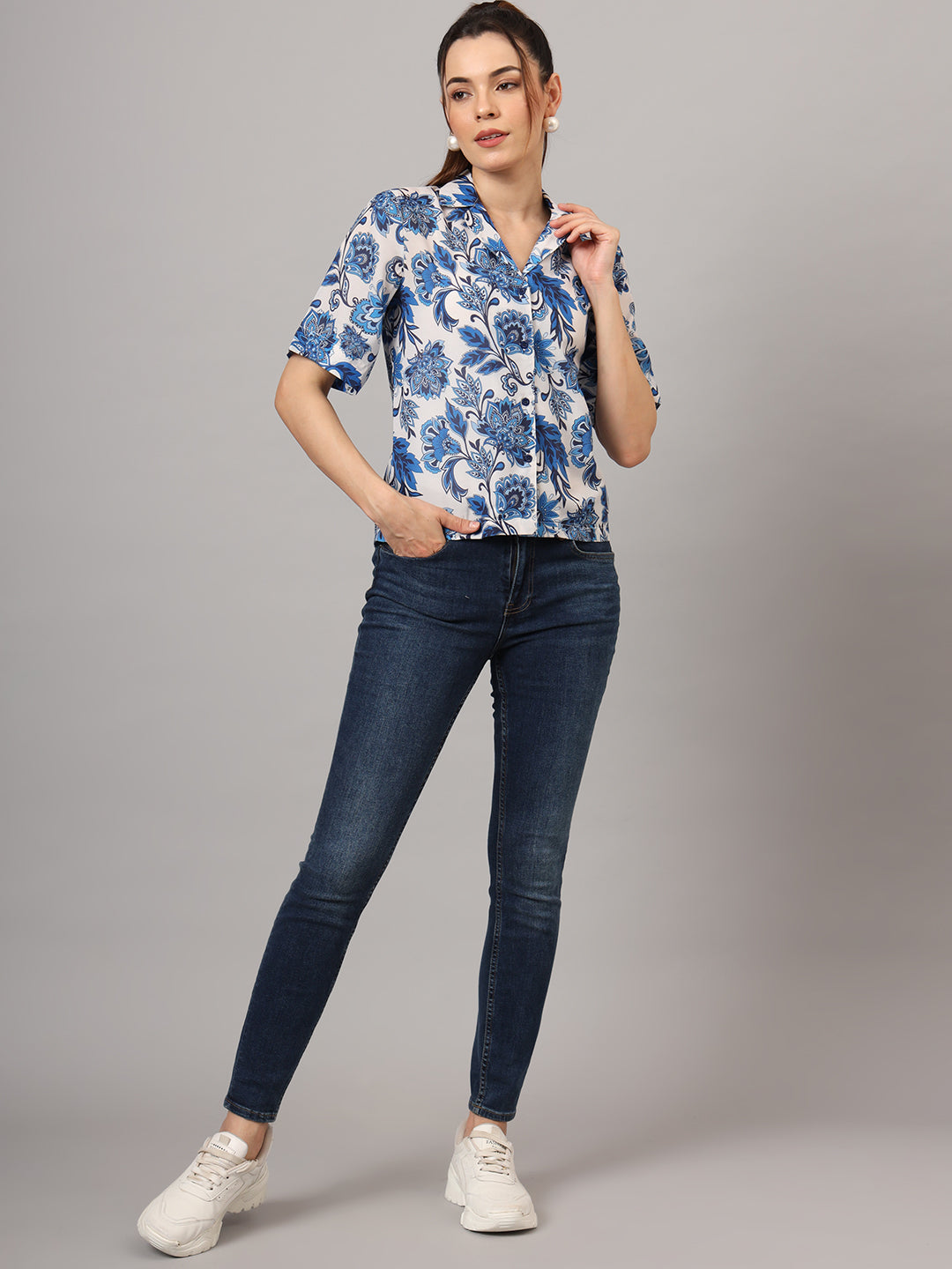 Women Classic Floral Printed Casual Shirt