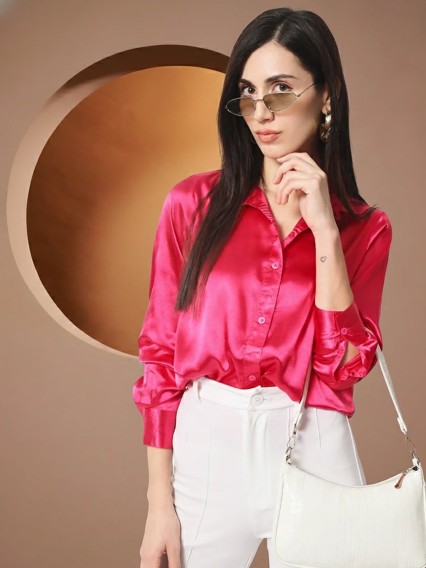 Women Pink Classic Slim Fit Floral Casual Shirt
