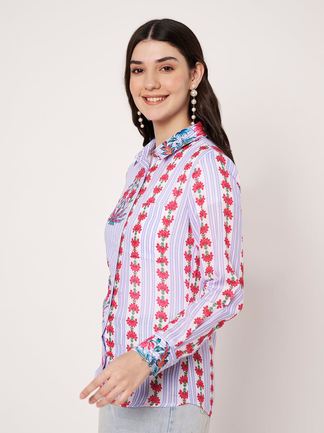Women Classic Fit Floral Printed Spread Collar Casual Shirt