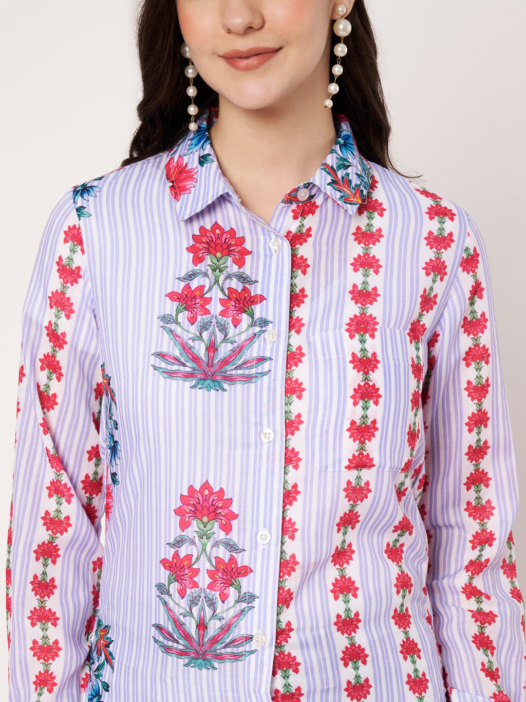 Women Classic Fit Floral Printed Spread Collar Casual Shirt