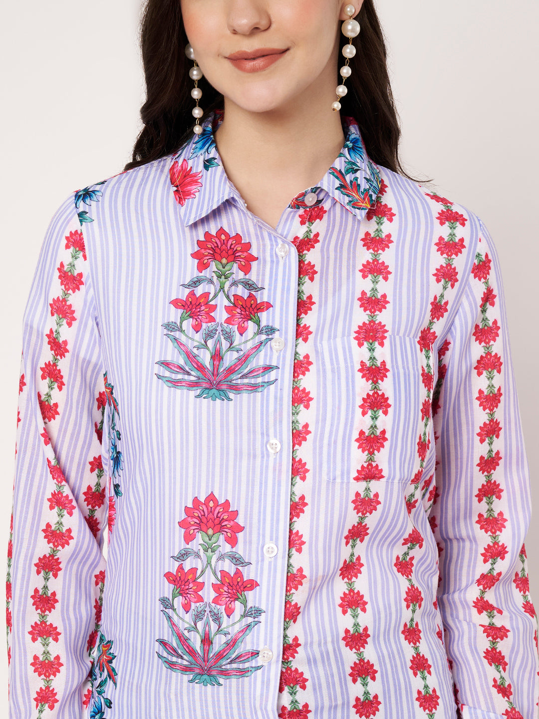 Women Classic Fit Floral Printed Spread Collar Casual Shirt