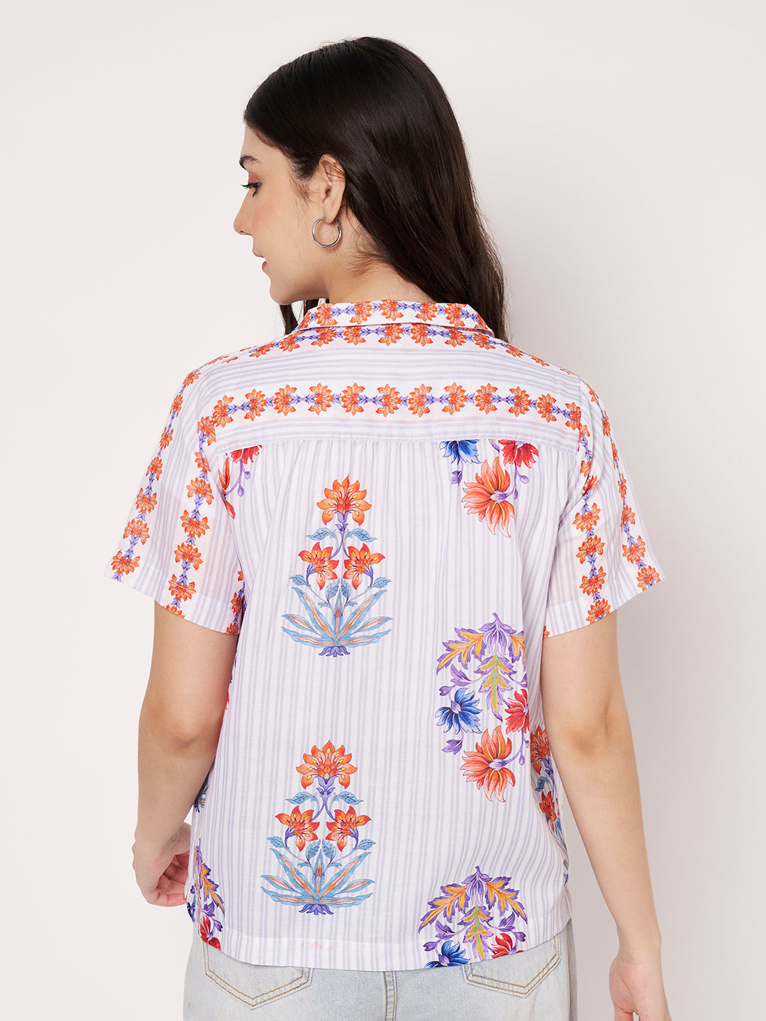 Women White Floral Printed Classic Fit Casual Shirt