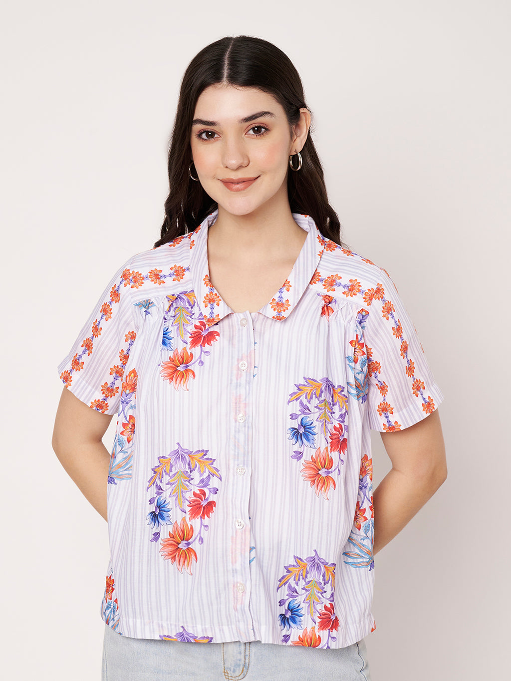 Women White Floral Printed Classic Fit Casual Shirt