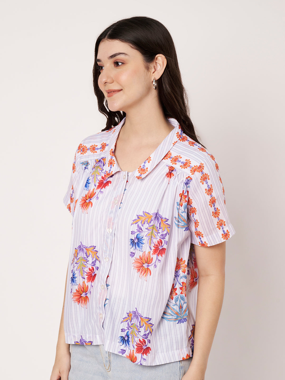 Women White Floral Printed Classic Fit Casual Shirt