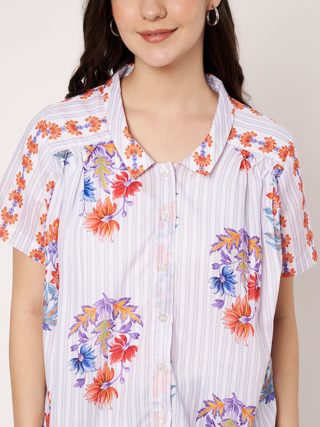 Women White Floral Printed Classic Fit Casual Shirt