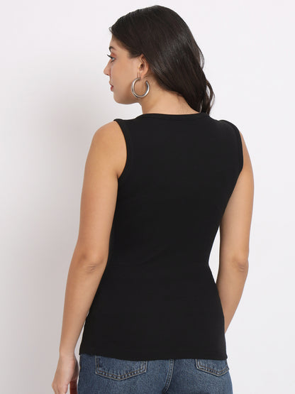 Women's Notched Round Neck Sleeveless Fitted Black Top