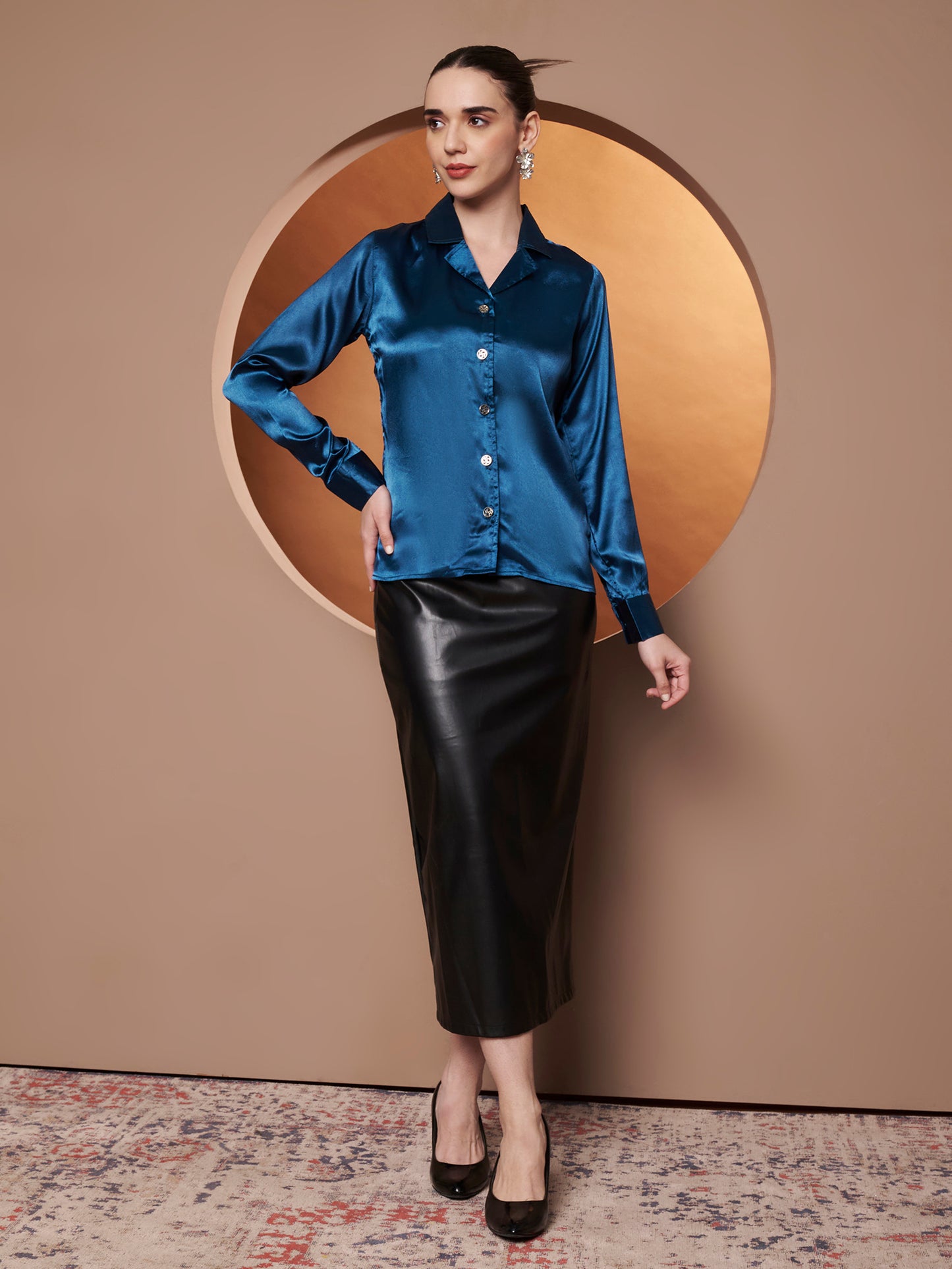 Spread Collar Satin Casual Shirt