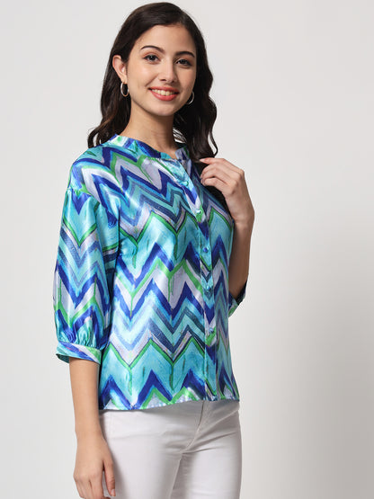 Women's geometric print top