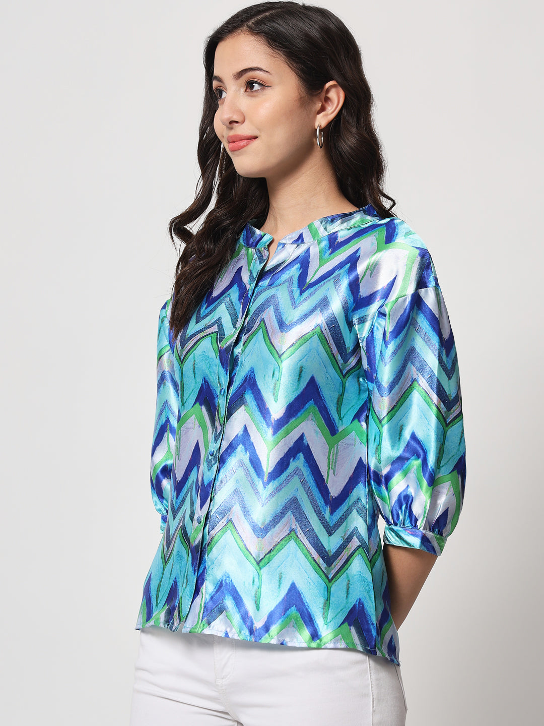 Women's zig-zag print top