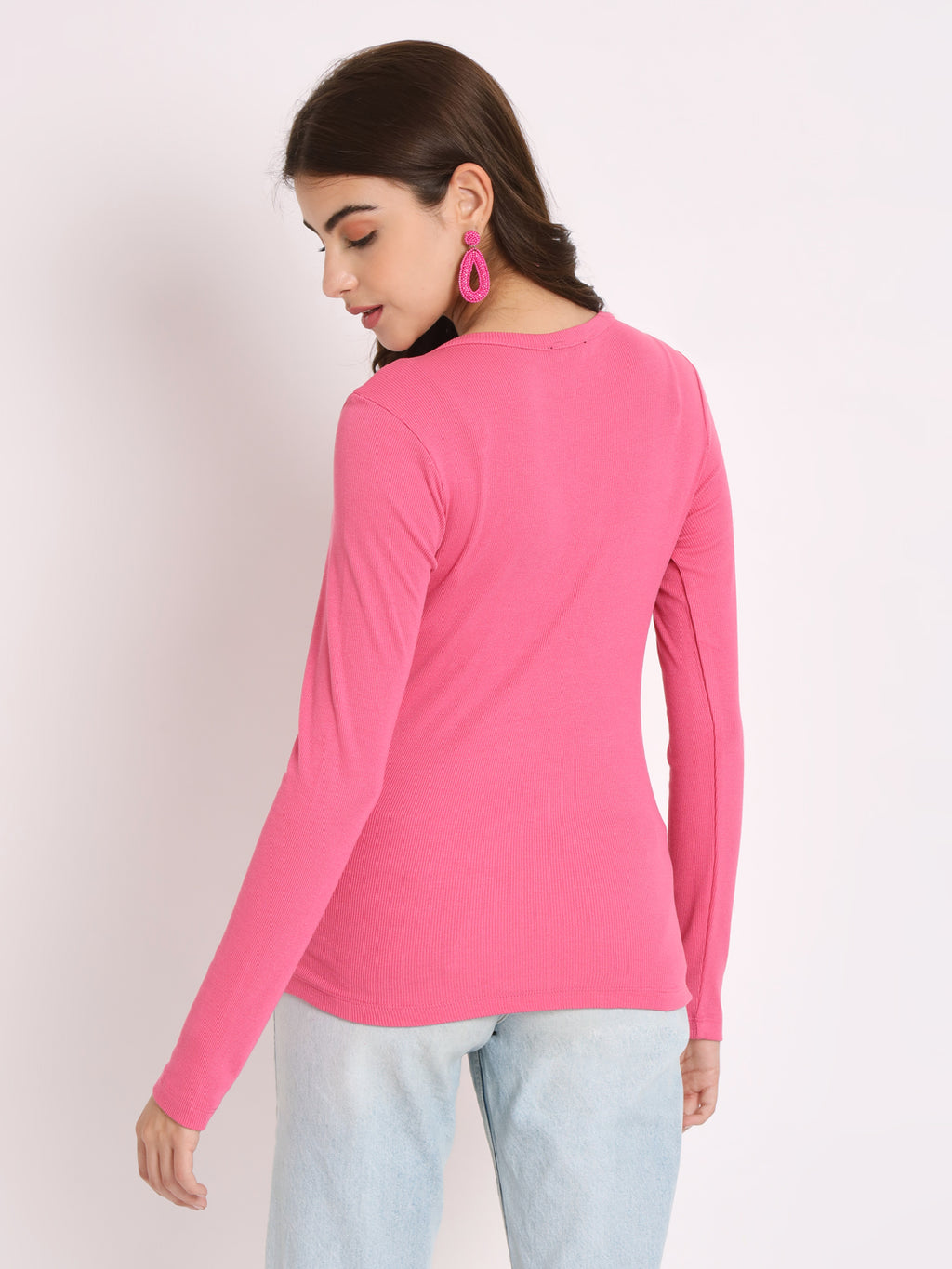 Back view of pink ribbed round neck top