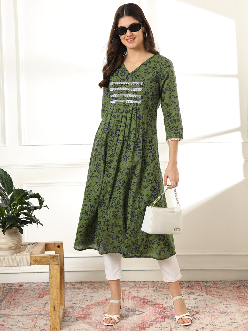 Floral Printed V-Neck Pure Cotton Pleated Anarkali Kurti