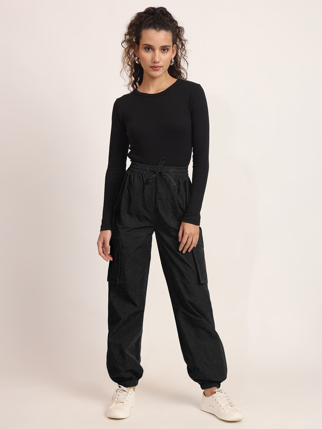 Women Cotton Mid-Rise Regular Fit Cargo Styles Joggers