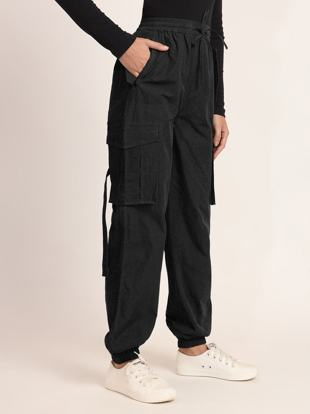 Women Cotton Mid-Rise Regular Fit Cargo Styles Joggers