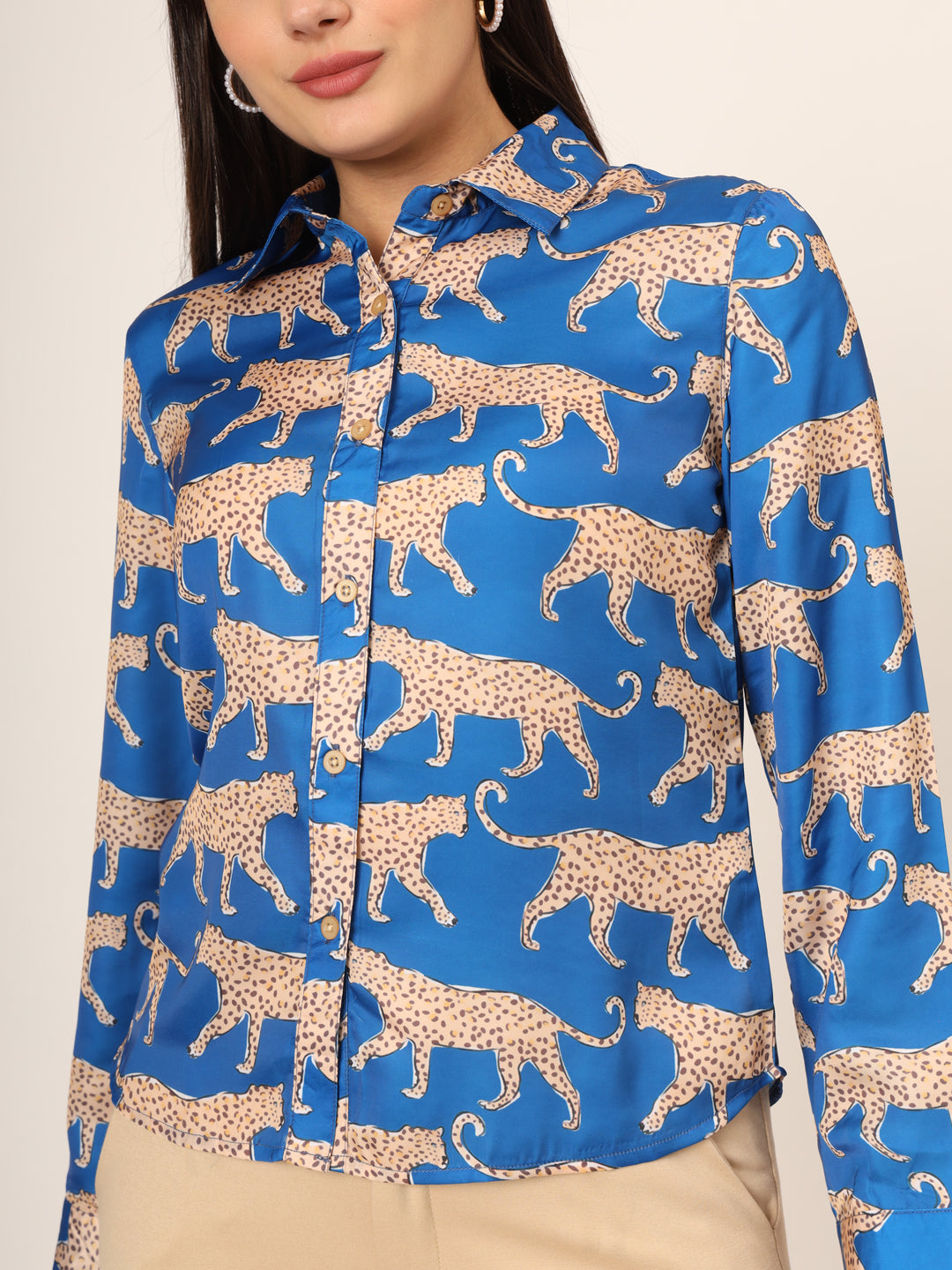 Women Slim Fit Animal Printed Spread Collar Casual Blue Shirt